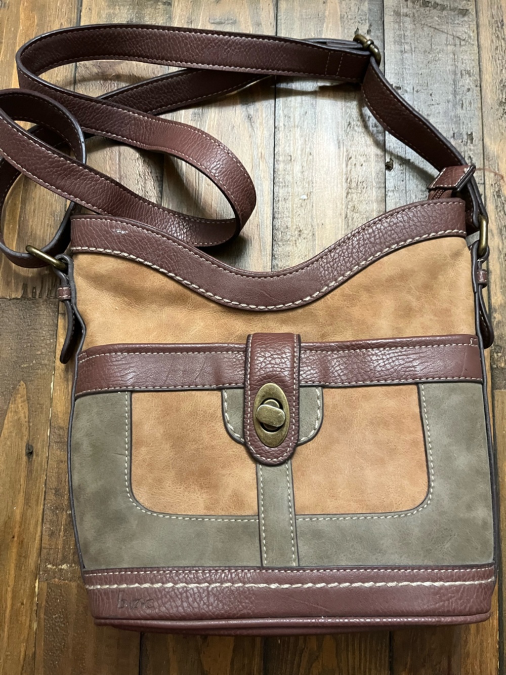 BOC Born Concepts Crossbody Bag Brown Tan Colorblock Faux Leather Boho Vintage